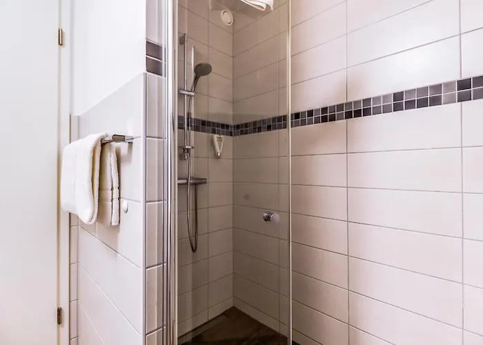 Lagovida Leuchtturm Am Stoermthaler * Grosspoesna