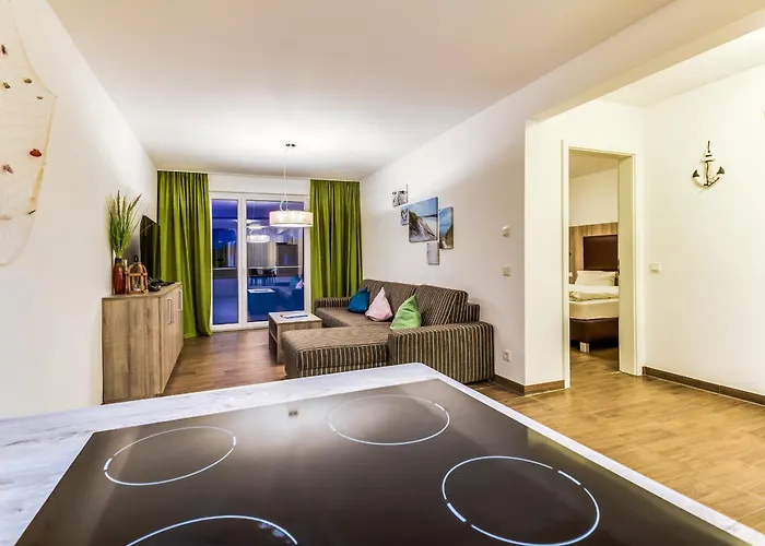 Daire Lagovida Leuchtturm Am Stoermthaler *