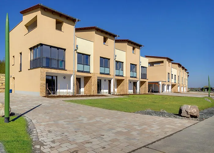 Daire Lagovida Leuchtturm Am Stoermthaler Grosspoesna