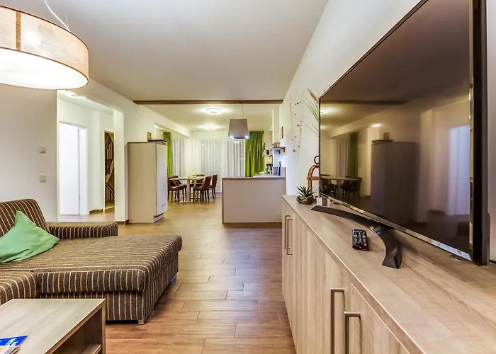 Lagovida Leuchtturm Am Stoermthaler Daire Grosspoesna