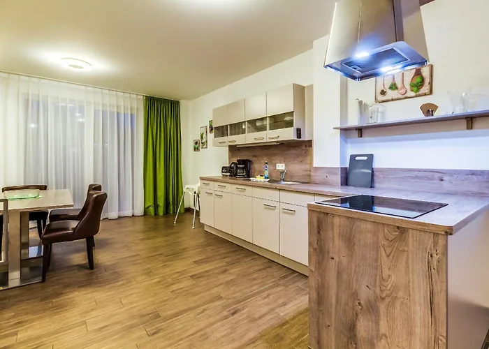 Lagovida Leuchtturm Am Stoermthaler Grosspoesna