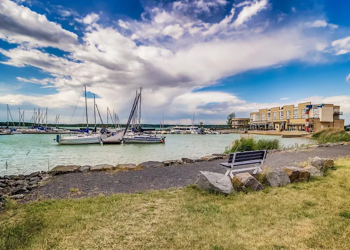 Lagovida Leuchtturm Am Stoermthaler Daire Grosspoesna